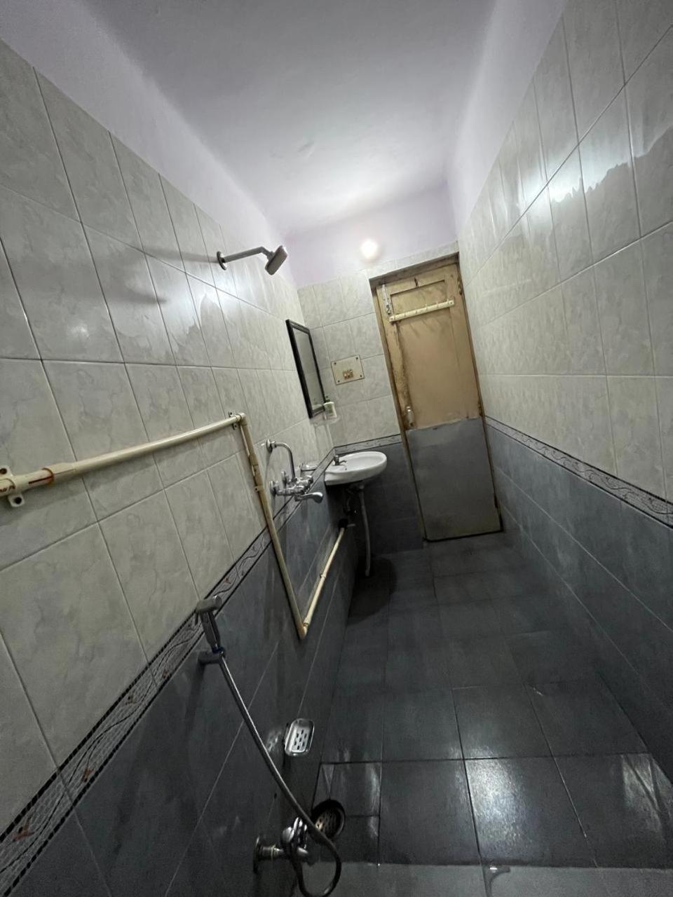 Vishwa Deva Homestay Varanasi Exterior foto